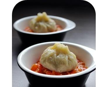 Dumplings mit Tomatendip