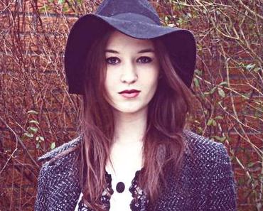 outfit: classic lace