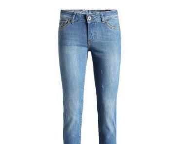 Auffallend auffällig: Meine Jeans-Trends für den Frühling