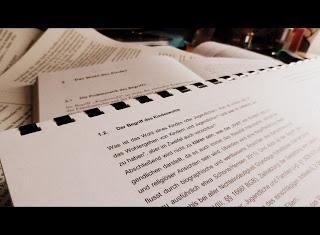 Arbeit, Arbeit, Arbeit..