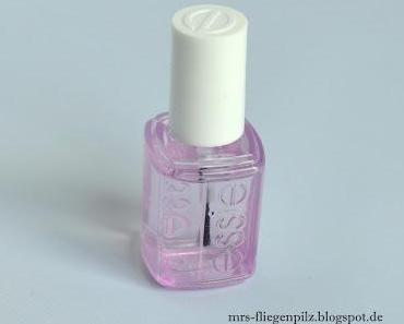 Mein Basecoat: Essie Rock Solid