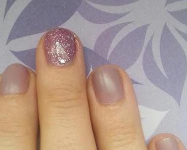 Review essence "floral grunge nail polish"