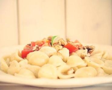 Orecchiette mit Gorgonzola und Walnüssen