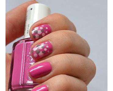 Essie madison ave-hue mit Punkten