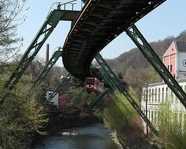 Drei 12tel-Blicke auf Wuppertal