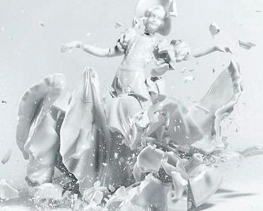 Zerspringendes Porzellan von Martin Klimas