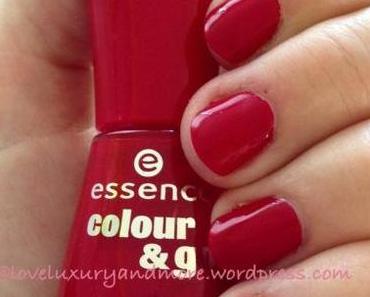 [Review] Essence Nagellack #114 Fame fatal