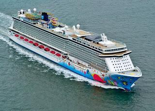 Sturmschäden an der Norwegian Breakaway - Schlechtes Wetter macht dem Neubau zu schaffen