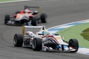 Formel 3 EM: Halbzeitbilanz Teil 3: ma-con, ThreeBond with T-Sport und URD in Lauerstellung
