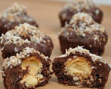 sommerlich, karibisch… und mächtig schokoladig ♥ Schoko-Raffaello Muffins {Gastbeitrag}