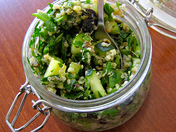 Quinoa-Gurken-Salat