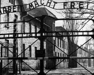Stammlager Auschwitz I • Einrichtung und Entstehung