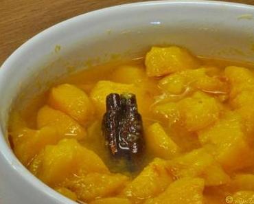 Milchreis mit Pfirsichkompott, von der Dame des Hauses gewünscht