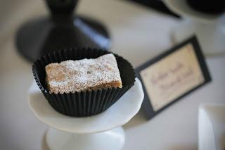 sweet table: Blondies mit Walnüssen