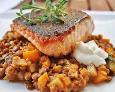 Lachsfilet {Hähnchenbrustfilet} auf Linsencurry