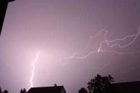 Mit einer Blitzschutzanlage Schäden an Haus und Geräten vermeiden