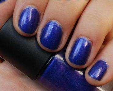 Lackschätzchen: Essence “Dark Knight Starlight”