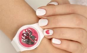 essie – Manicure In The City Goes Valentine