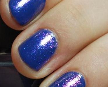 Lackschätzchen: Deborah Lippmann “I Know What Boys Like” & Topper