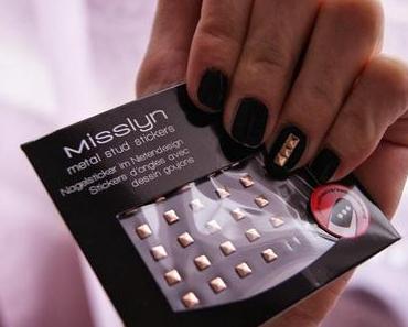 Review - Misslyn 'metal stud stickers'