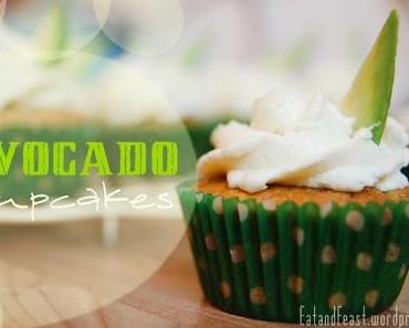 Backen für Bücher: Avocado Cupcakes