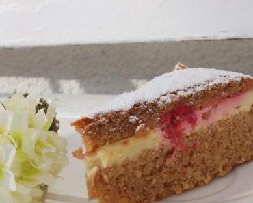 Haselnuss-Schokoladentorte mit Himbeeren