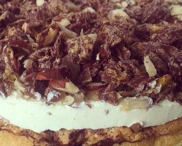 Crosser Schoko-Kuchen.