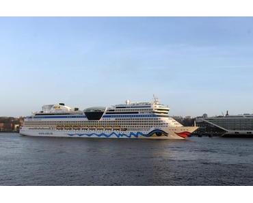 Kreuzfahrten-News: AIDAsol eröffnet Kreuzfahrtsaison 2014 in Hamburg