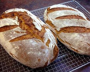Roggenmischbrot, mal wieder aus dem Backofen