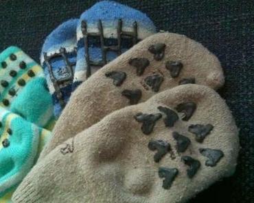 der kleine mensch mag keine schuhe...