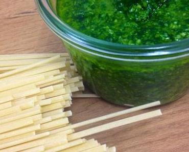 Pasta mit Pesto vom Bärlauch
