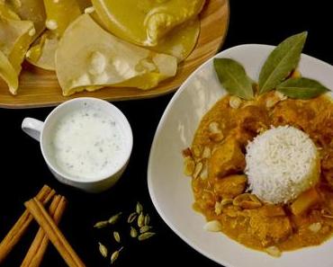 Hähnchen Korma mit Basmatireis und Mandeln - indisches Curry