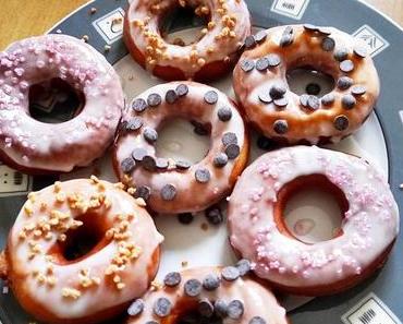 Rezept: Donuts mit Zuckerguss