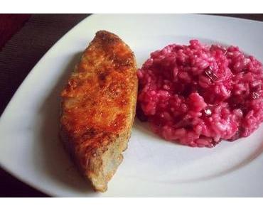 Rote-Bete-Risotto mit gebratenen Heilbuttsteaks