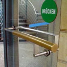 Die Sache mit den Türen, auf denen drücken steht