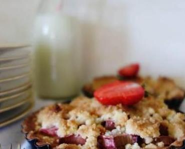 Rhabarber – Tartelettes mit Streuseln