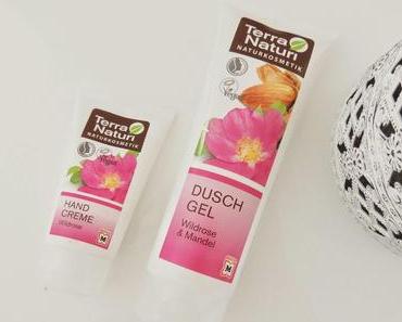 Von Naturkosmetik, Mädelszeug und Sommerabenden..