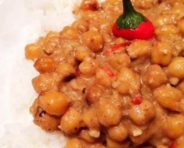 Indisches Kichererbsen-Curry mit Jasminreis