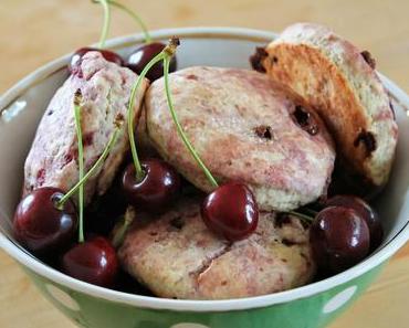 Schoko-Kirsch-Scones