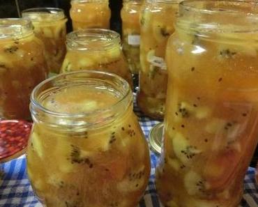 Aprikosen-Kiwi-Marmelade