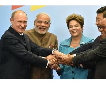 BRICS-Staaten unterzeichnen Abkommen, um zukünftig unabhängiger von Wall Street und Dollar zu sein