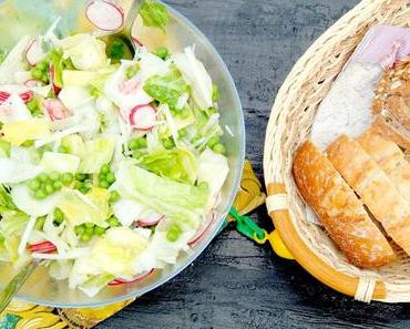 Sommersalat mit Honig-Senf Dressing
