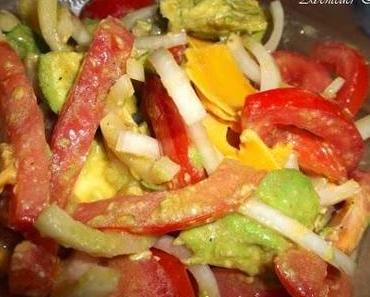 Tomate-Avokado Salat
