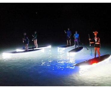 LED Paddleboards: Paddeln mit Unterbodenbeleuchtung