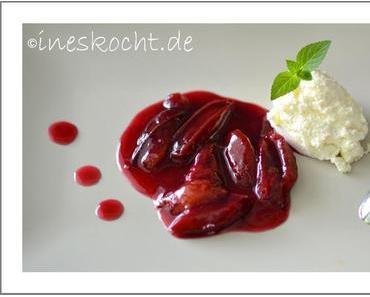 Quarknocken mit Pflaumenkompott
