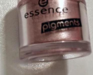 Pigments (Lidschatten) von essence und CATRICE