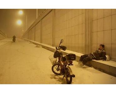 Die Unschuld stirbt zuerst - "Feuerwerk am helllichten Tage"!