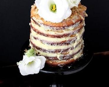 Naked Cake mit Milchmädchen und Walnüssen
