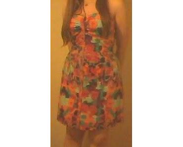 H&amp;M; Kleid - Foto + Zuschauer