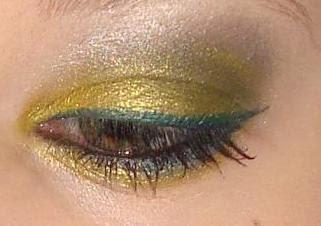 MAC Fluidliner Siahi 'Mickey Contractor LE' Swatch